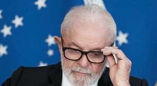 Após pesquisas negativas, Lula convoca ministros para reunião