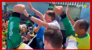 Bolsonaro reúne multidão em Maricá (RJ) enquanto depoimento de ex-chefe da Aeronáutica é revelado