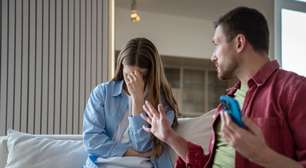 5 sinais de alerta que apontam se a mulher está sendo vítima de violência psicológica