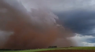 Tempestade de areia atinge Mato Grosso do Sul após recorde de calor
