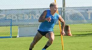 Soteldo se anima com recuperação, mas Grêmio adota precaução com volta