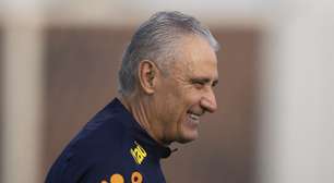 Meia da Premier League cava vaga no Flamengo e Tite se anima possibilidade de acerto