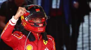 F1: Sainz celebra vitória no GP da Austrália como parte de uma temporada "montanha-russa"