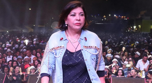 Roberta Miranda cobra prefeito de Campina Grande por ausência em show