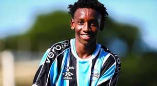 Grêmio negocia contrato com multa milionária para jovem da base