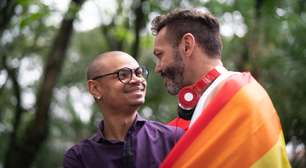 Internautas e deputados criticam Secretaria de Justiça de SP por celebrar "Orgulho Gay"