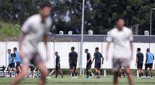 Dupla celebra maior integração entre Corinthians profissional e Sub-20: 'ficava vendo só na TV'