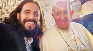Jonathan Roumie, o "Jesus" de The Chosen, já conversou com Papa Francisco sobre seu papel