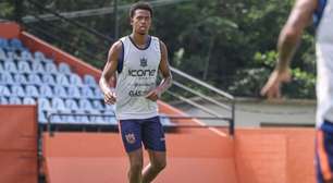 Flamengo fecha a contratação do atacante Carlinhos, destaque do Nova Iguaçu