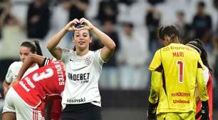 Corinthians derrota o Inter e dispara no Brasileirão Feminino