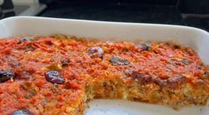 Pizza de sardinha que parece torta: sem sovar, muito prática
