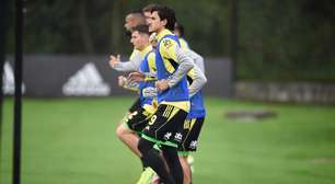 Sob chuva e frio, Flamengo finaliza preparação para a estreia na Libertadores