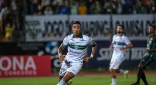 STJD mantém punição e adia volta de Alef Manga ao Coritiba