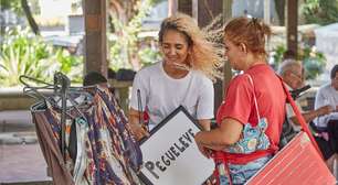 Mulheres periféricas se apresentam em praça pública no RJ