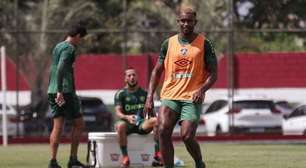 Zagueiro do Fluminense opera joelho e não tem previsão de retorno
