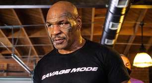 VÍDEO: Mike Tyson exibe físico impressionante antes de duelo contra Jake Paul