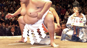 Lenda do sumô e rival mais pesado de Royce Gracie, Taro Akebono morre aos 54 anos