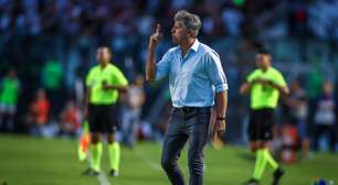 Grêmio negocia com meia ex-Internacional a pedido de Renato Portaluppi
