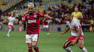 Técnico do Atlético-GO cita Arrascaeta e Pedro após o jogo contra o Flamengo