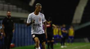 Corinthians supera o Internacional com gol de 'reforço' e vence a primeira no Brasileiro Sub-20