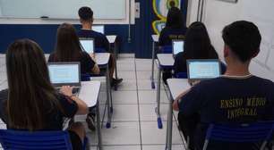 Governo de Tarcísio vai usar ChatGPT para produzir aulas digitais