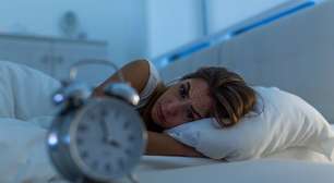 Insônia: dicas para lidar com o pensamento acelerado na hora de dormir
