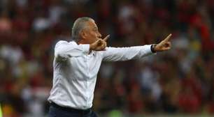 Flamengo vence São Paulo e Tite