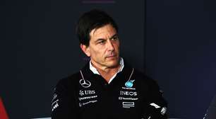 F1: Wolff diz que diversos fatores podem fazer Verstappen mudar de equipe