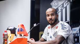 Patrick revela motivo de ter escolhido o Santos e indica posicionamento ideal em campo