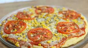 Não ligue na pizzaria antes de aprender essa pizza de microondas que fica pronta rapidinho
