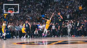 Nuggets aplicam virada histórica sobre os Lakers; veja o terceiro dia de playoffs da NBA