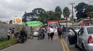 Motociclista fica ferido após se envolver em acidente com carro na Grande Curitiba