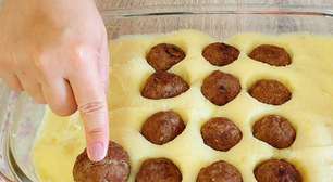 Afunde as almôndegas no purê de batatas e veja que delícia para o almoço do dia das mães