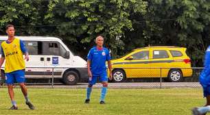 Romário se surpreende com treino do América e diz se vai jogar campeonato