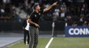Artur Jorge elogia atuação do Botafogo após primeira vitória na Libertadores