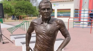 Prefeitura de Juazeiro deve retirar estátua de Daniel Alves após recomendação do MP