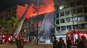 Incêndio consome pousada e dez pessoas na Farrapos, em Porto Alegre