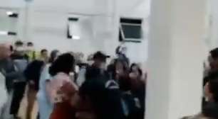 Pacientes 'leves' agridem equipe de UPA do Boqueirão por demora no atendimento; vídeo mostra confusão