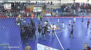 Federação de Futsal promete 'medidas enérgicas' após pancadaria em final do Corinthians; veja nota