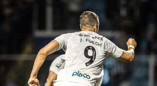 Furch celebra vitória do Santos contra o Avaí: 'Três pontos difíceis'