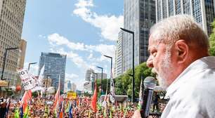 Lula reclama de baixo público em ato do 1º de maio em São Paulo
