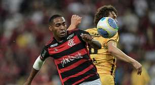 Lorran empolga torcida do Flamengo, que pede garoto de titular