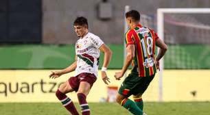 Felipe Andrade celebra oportunidade no Fluminense: 'Em busca de mais vitórias'