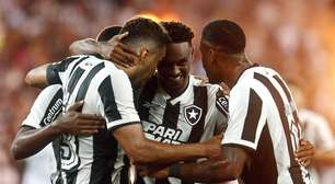 Com golaço de jogada coletiva, Botafogo vence o Vitória e sai na frente do confronto da Copa do Brasil
