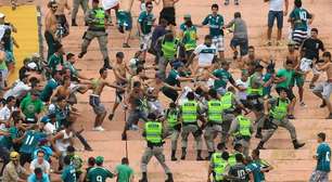 VÍDEO: Conflito entre torcedores do Goiás e Vila Nova é encerrado por tiros