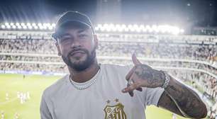 Neymar lota aeronaves com mantimentos para ajudar RS: 'Estou longe, mas estou orando'