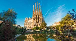 Luz no fim da torre: Sagrada Família tem, enfim, data para ser concluída