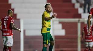 Cuiabá recebe Vila Nova e busca reverter resultado feito na partida de ida para poder disputar a final da Copa Verde
