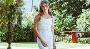 Isabella Santoni dispensa vestido e usa macacão de alcinha feito três dias antes em casamento civil. Veja fotos!