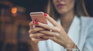 Mulheres têm melhora na autoestima com detox das redes sociais, segundo estudo